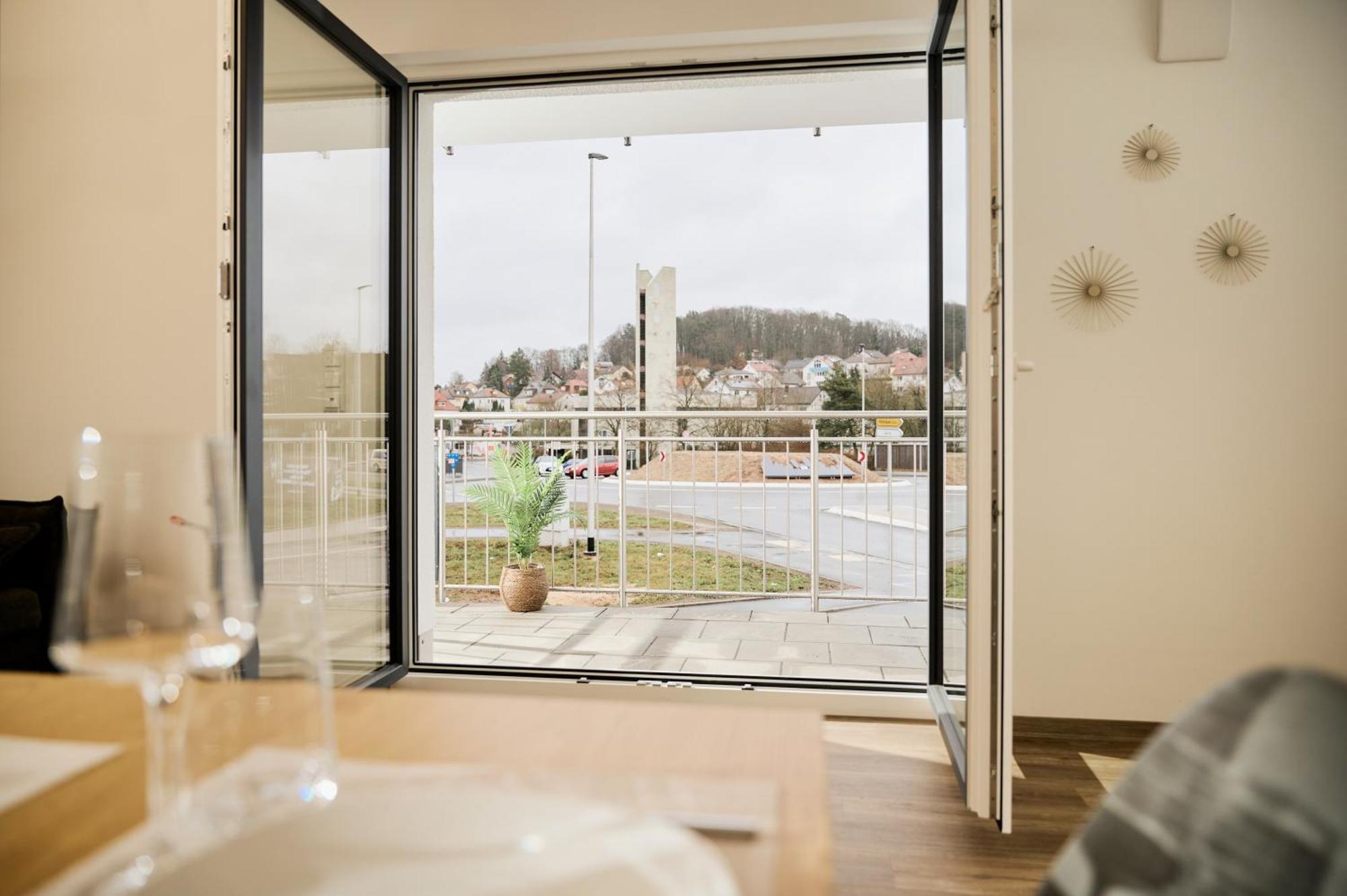Moderne Apartments Mit Highspeed-Wlan Und Gratis-Tiefgarage Ihr Perfekter Rueckzugsort Nahe Dem Zentrum Und Der Therme I Barrierearm Бад-Киссинген Экстерьер фото